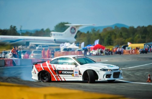 DRIFT-V-YPONII.jpg