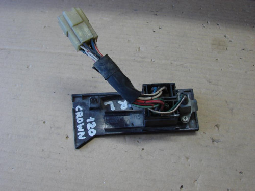 BLOK-UPRAVLENIY-STEKLOPODEMNIKAMI-R_L-CROWN-GS120-2.jpg