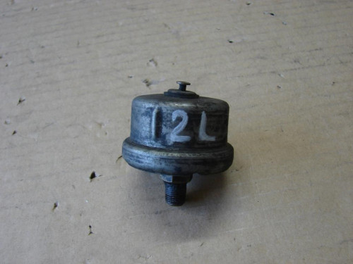 DATCIK-DAVLENIY-MASLA-2L-1.jpg