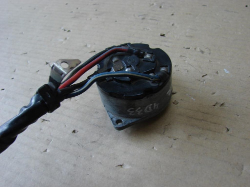 CANTER-4D33-4.jpg