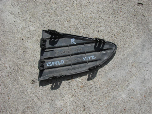 ZAGLUSKA-BAMPERA-R-_-VITZ-KSP130-2.jpg
