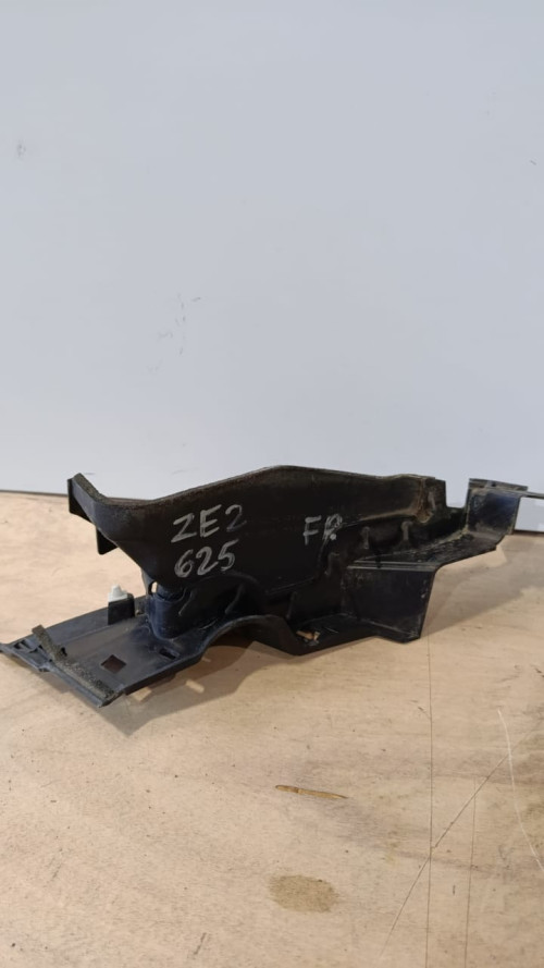 UGOLOK-ZABO-ZE2-FR-1.jpg