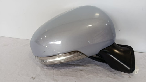 UKO-87910-47140-RL-ZVW30-4.jpg