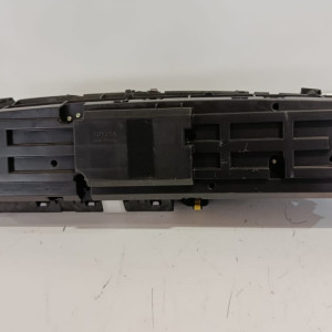 SPIDOMETR-83800-47350-ZVW30-3