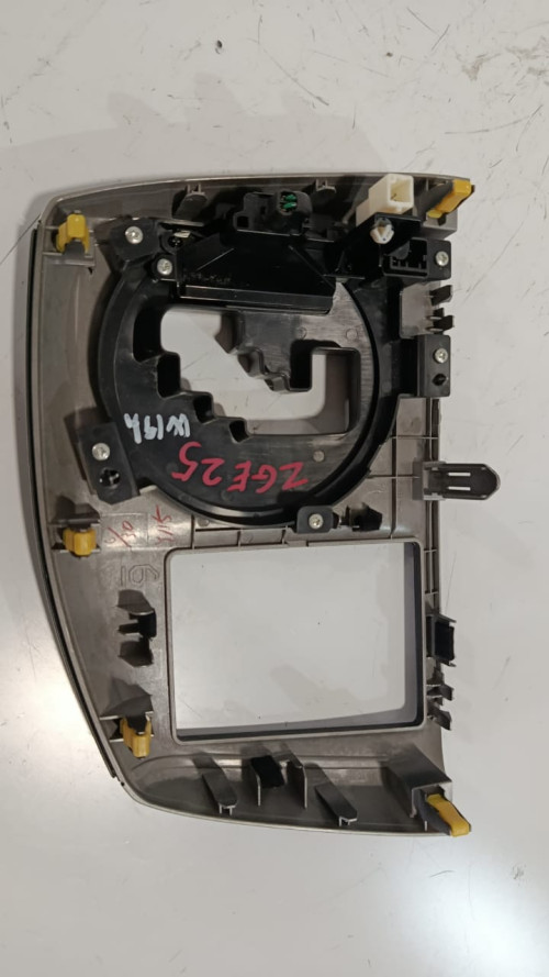 KONSOL-55406-68010-ZGE25-1.jpg