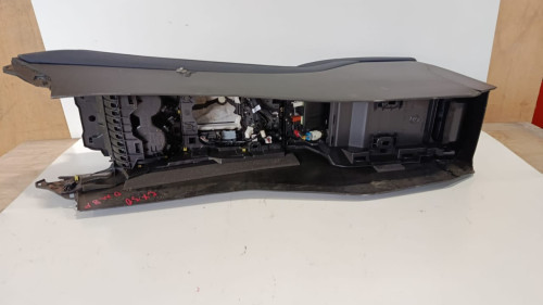 KONSOL-DFS2-64441-SRED-DM8P-7.jpg